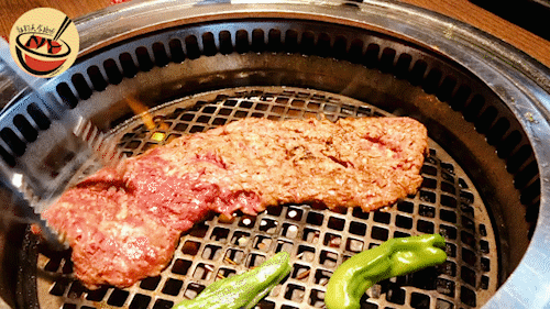 法拉盛 牛角 Gyu Kaku Japanese q 烤肉 便当 Lady M S Mores