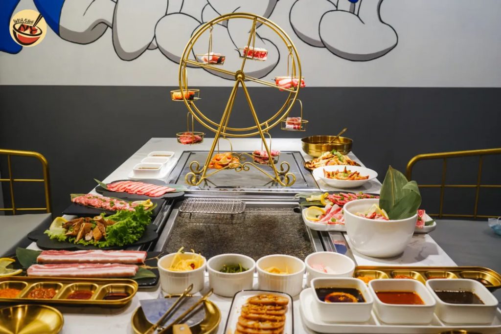 【法拉盛|爽烤 Let's Go BBQ】肥牛鱿鱼直接送!摩天轮立减$5!吃完还能干这事...