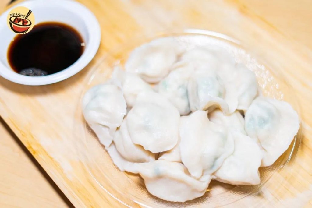 [法拉盛|老船长美食坊]全美首家『鱼饺子』搬啦!$10套餐吃撑还送泡爪